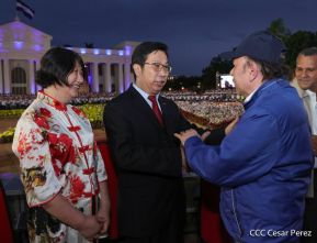 Presidente Daniel Ortega y Compañera Rosario presiden acto del 43/19 de la Revolución Sandinista