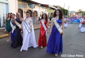 ¡Sí, el Arte es el Azul...!