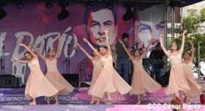 ¡Sí, el Arte es el Azul...!