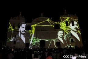 ¡Sí, el Arte es el Azul...!