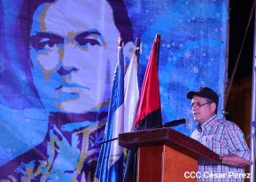 ¡Sí, el Arte es el Azul...!