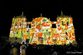 ¡Sí, el Arte es el Azul...!