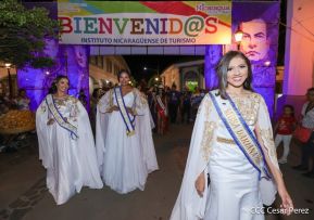 ¡Sí, el Arte es el Azul...!