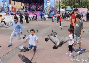 ¡Sí, el Arte es el Azul...!