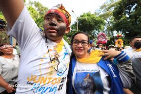 Entre fe y tradición Santo Domingo recorre las calles de Managua