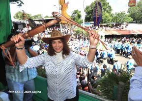 Entre fe y tradición Santo Domingo recorre las calles de Managua