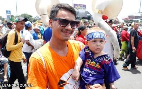 Entre fe y tradición Santo Domingo recorre las calles de Managua