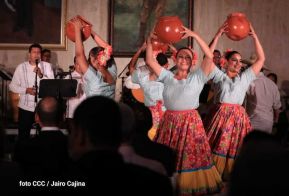 ¡Qué Viva Managua!: Música, Alegría, Danzas y Colorido