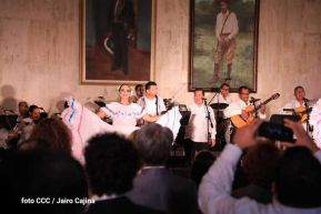 ¡Qué Viva Managua!: Música, Alegría, Danzas y Colorido