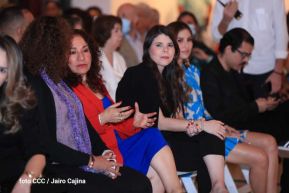 ¡Qué Viva Managua!: Música, Alegría, Danzas y Colorido