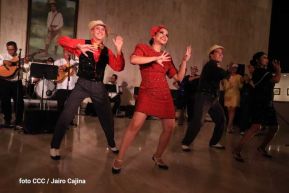 ¡Qué Viva Managua!: Música, Alegría, Danzas y Colorido