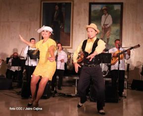 ¡Qué Viva Managua!: Música, Alegría, Danzas y Colorido