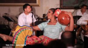 ¡Qué Viva Managua!: Música, Alegría, Danzas y Colorido