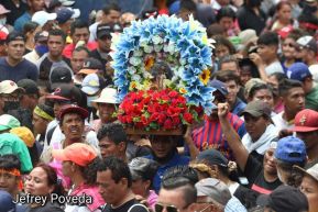 Peregrinaje de Santo Domingo de Guzmán rumbo a Las Sierritas