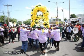 Peregrinaje de Santo Domingo de Guzmán rumbo a Las Sierritas