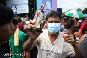 Peregrinaje de Santo Domingo de Guzmán rumbo a Las Sierritas