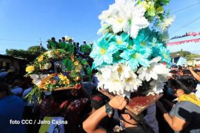 Peregrinaje de Santo Domingo de Guzmán rumbo a Las Sierritas