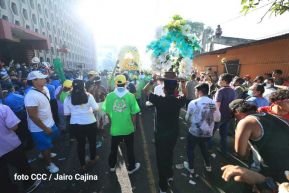 Peregrinaje de Santo Domingo de Guzmán rumbo a Las Sierritas