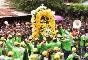Peregrinaje de Santo Domingo de Guzmán rumbo a Las Sierritas