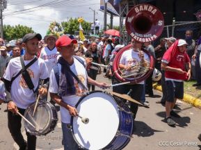 Peregrinaje de Santo Domingo de Guzmán rumbo a Las Sierritas