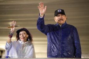 Desfile Patrio 2022 desde la Avenida de Bolívar a Chávez