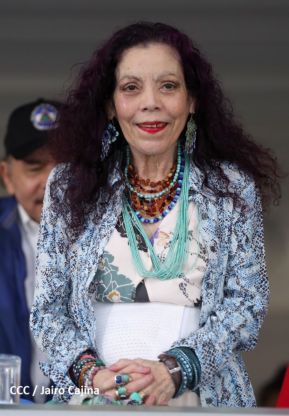 Desfile Patrio 2022 desde la Avenida de Bolívar a Chávez