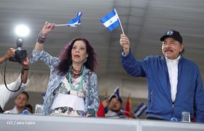 Desfile Patrio 2022 desde la Avenida de Bolívar a Chávez