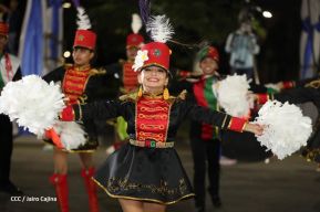 Desfile Patrio 2022 desde la Avenida de Bolívar a Chávez