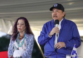 Desfile Patrio 2022 desde la Avenida de Bolívar a Chávez