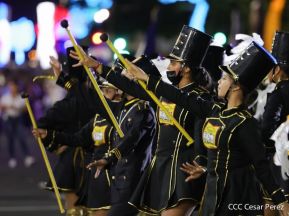 Desfile Patrio 2022 desde la Avenida de Bolívar a Chávez