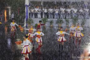 Desfile Patrio 2022 desde la Avenida de Bolívar a Chávez