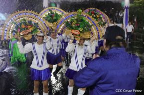 Desfile Patrio 2022 desde la Avenida de Bolívar a Chávez