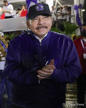 Desfile Patrio 2022 desde la Avenida de Bolívar a Chávez