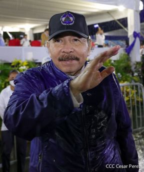 Desfile Patrio 2022 desde la Avenida de Bolívar a Chávez