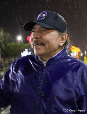 Desfile Patrio 2022 desde la Avenida de Bolívar a Chávez