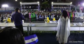 Desfile Patrio 2022 desde la Avenida de Bolívar a Chávez
