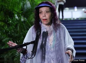 Desfile Patrio 2022 desde la Avenida de Bolívar a Chávez