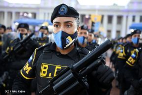 Presidente Daniel Ortega y Vicepresidenta Rosario Murillo presidieron acto del 43 Aniversario de la Policía Nacional