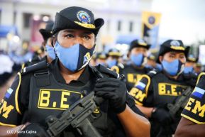 Presidente Daniel Ortega y Vicepresidenta Rosario Murillo presidieron acto del 43 Aniversario de la Policía Nacional