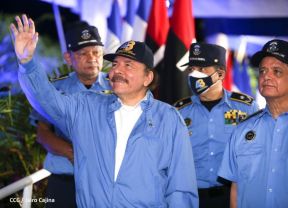 Presidente Daniel Ortega y Vicepresidenta Rosario Murillo presidieron acto del 43 Aniversario de la Policía Nacional