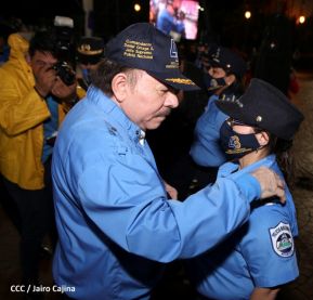 Presidente Daniel Ortega y Vicepresidenta Rosario Murillo presidieron acto del 43 Aniversario de la Policía Nacional