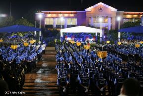 Presidente Daniel Ortega y Vicepresidenta Rosario Murillo presidieron acto del 43 Aniversario de la Policía Nacional