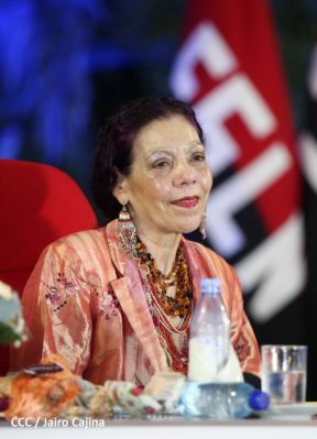 Presidente Daniel Ortega y Vicepresidenta Rosario Murillo presidieron acto del 43 Aniversario de la Policía Nacional