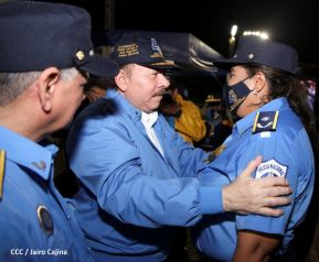 Presidente Daniel Ortega y Vicepresidenta Rosario Murillo presidieron acto del 43 Aniversario de la Policía Nacional