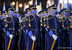 Presidente Daniel Ortega y Vicepresidenta Rosario Murillo presidieron acto del 43 Aniversario de la Policía Nacional