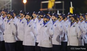 Presidente Daniel Ortega y Vicepresidenta Rosario Murillo presidieron acto del 43 Aniversario de la Policía Nacional