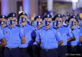 Presidente Daniel Ortega y Vicepresidenta Rosario Murillo presidieron acto del 43 Aniversario de la Policía Nacional