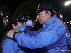 Presidente Daniel Ortega y Vicepresidenta Rosario Murillo presidieron acto del 43 Aniversario de la Policía Nacional