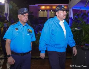 Presidente Daniel Ortega y Vicepresidenta Rosario Murillo presidieron acto del 43 Aniversario de la Policía Nacional