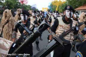 Desfile Policial "En Fuerzas de Victorias" desde la Avenida de Bolívar a Chávez